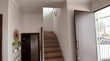 Gambar 5 Rumah Siap Huni 2 Lantai Semi Furnished Dalam Perumahan