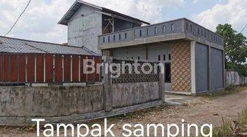 Gambar 5 RUMAH HOOK DENGAN HALAMAN PARKIRAN LUAS 7-8 MOBIL MURAH KOTA BARU PERDAMAIAN PONTIANAK