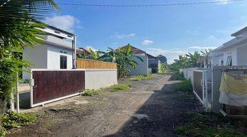 Gambar 2 Rumah Dekat Canggu View Sawah