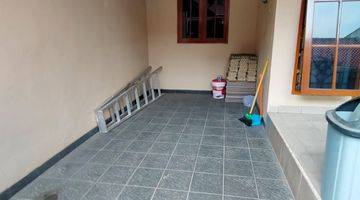 Gambar 2 Rumah 2 Lantai Furnished Siap Huni Daerah Meruya Selatan Jakarta Barat