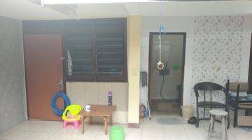 Gambar 2 Di Jual Cepat Rumah Tingkat 1.5 Lt