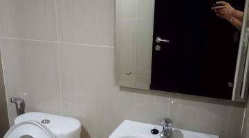 Gambar 4 Apartemen Baru Furnished