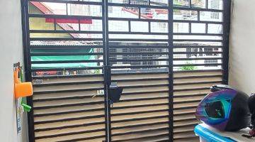 Gambar 2 Rumah 3 Lantai Baru Furnished SHM Kartini V Dalam Jakarta Pusat