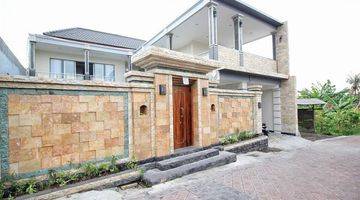 Gambar 1 For Rent Villa 4 Bedrooms In Tibubeneng, Badung