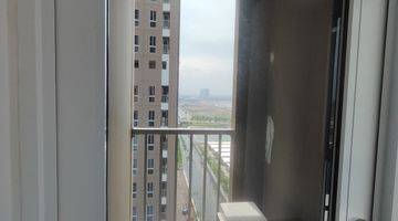 Gambar 4 Apartemen 2 Kamar Tidur Tokyo Riverside PIK 2  Semi Furnished Baru