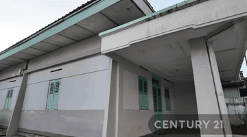 Gambar 4 Rumah Luas Di Sumberrejo Cocok Untuk Keluarga Besar