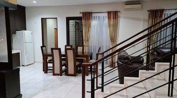 Gambar 2 Rumah Green Cove Bsd Furnished 