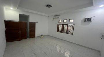 Gambar 3 Rumah 2 Lantai Di Pusat Kota Denpasar