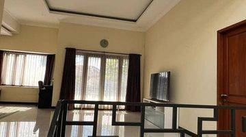 Gambar 5 Rumah Bagus Terawat Semi Furnished di Margacinta, Bandung