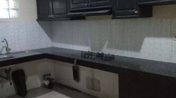 Gambar 5 Rumah 2 Lantai Bagus Semi Furnished SHM di Margahayu Raya, Bandung