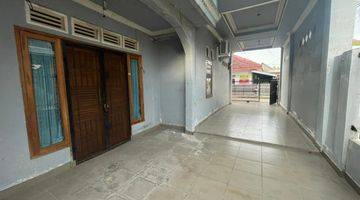 Gambar 4 Jual Cepat Rumah Beserta Kost 10 Pintu Tengah Kota