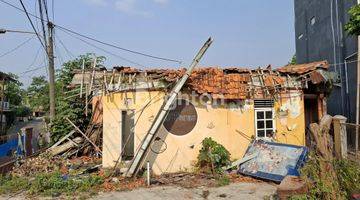 Gambar 5 RUMAH TUA HITUNG TANAH