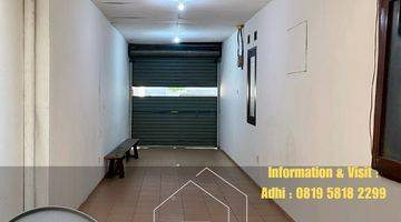 Gambar 2 Rumah Minimalis Area Elit Jalan Lebar Kebayoran Baru