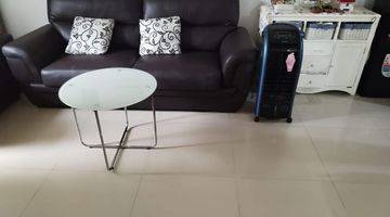 Gambar 4 Rumah 2 Lantai Semi Furnished SHM Cluster Monaco Tangerang 