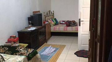 Gambar 4 Rumah Semi Furnished SHM di Komplek Taman Kopo Indah, Bandung