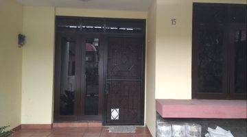 Gambar 2 Rumah Semi Furnished Siap Huni di Antapani, Bandung