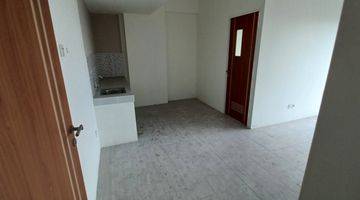 Gambar 5 Apartemen Puncak Dharmahusada 2BR Kosongan