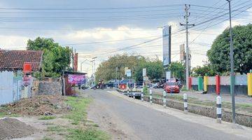 Gambar 5 Rumah Ruang Usaha di Dekat Rs Hermina Maguwoharjo Yogyakarta