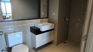 Gambar 1 Apartment Embarcadero Suites 3 Kamar Tidur Semi Furnished Unit Bagus Lokasi Strategis Dekat Mall Sekolah Universitas Fasilitas Lengkap Siap Huni