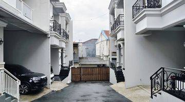 Gambar 1 Rumah Mewah Minimalis Modern 2 Lantai Di Jagakarsa