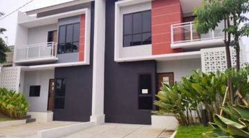 Gambar 1 Dijual Rumah 2 Lantai Di Pusat Kota