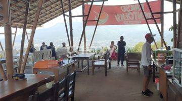 Gambar 2 Warung Bakso di Batu