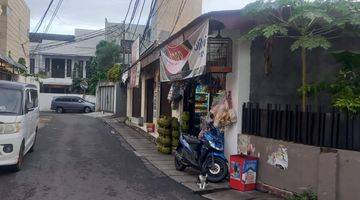 Gambar 1 Rumah Dihitung Tanah Saja Lokasi Strategis di Kebayoran Lama, Jakarta Selatan