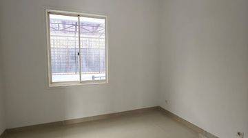 Gambar 3 Dijual Rumah di Cluster Turquise Phg, Tangerang