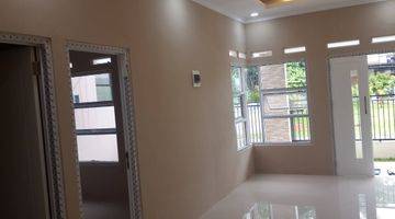 Gambar 2 Rumah Semi Furnished SHM - Sertifikat Hak Milik Bagus