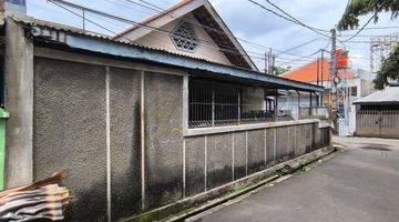 Gambar 1 Rumah Tua Hitung Tanah Di Cawang Kapling