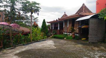 Gambar 5 Villa di Lerep Ungaran Dengan View Gunung Ungaran