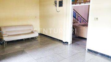 Gambar 4 Rumah 3 Lantai Full Furnished Di Jatinegara Jakarta Timur S7528