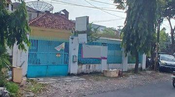 Gambar 3 Rumah tengah kota, cocok untuk kost, salon kecantikan, kantor, usaha, dll