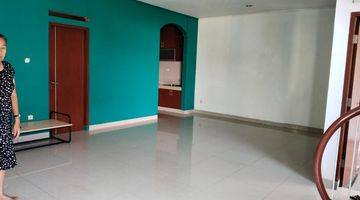 Gambar 3 Disewa Rumah Kantor Furnished Cigadung Dago 5KT Dekat Bukit Pakar Resort Tubagus ITB UNPAD