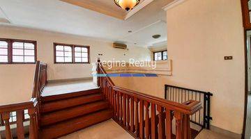 Gambar 2 Dijual Rumah Area Pondok Indah 