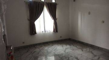 Gambar 5 Rumah 2 Lantai Bagus Unfurnished SHM di Taman Giri Loka Bsd City, Tangerang