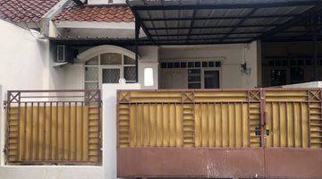 tampak depan dijual cepat murah rumah di