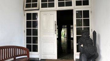foto lainnya rumah tua halaman luas harga
