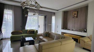 ruang tamu rumah cantik premium modern di