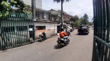 Gambar 2 Dijual Rumah Sunter 405m2 Lokasi Bagus, Jalan Besar, Strategis..