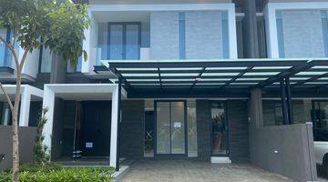 Gambar 1 Rumah Semi Furnished Citraland Woodland