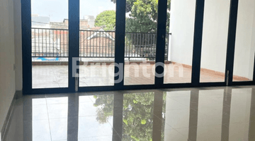 Gambar 4 Ruko Baru 3 lantai BSD Turun Harga Bisa Gandeng Ada Balkon Lokasi Hadap Jalan