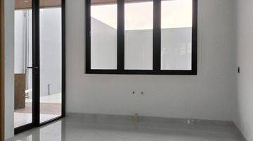 Gambar 4 Rumah Baru Industrial Minimalis Siap Huni Di Setiabudi Bandung