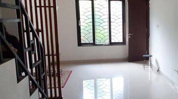 Gambar 2 Dijual Rumah Nusa Loka Bsd, 2 Lantai SHM Furnished Siap Huni, Dekat Akses Tol, Sekolah Dan Pasar Modern Bsd