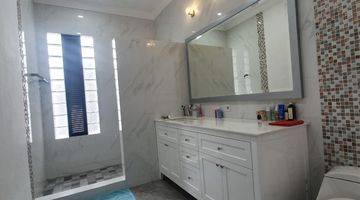 Gambar 4 Rumah 3 Lantai Bagus Semi Furnished SHM di River Park Bintaro Jaya Sektor 8, Tangerang Selatan