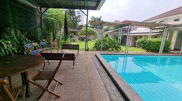 Gambar 5 Rumah Nyaman Dan Asri, Ada Swimming Pool