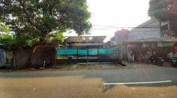 Gambar 1 Rumah 1 Lantai di Jl. Kelapa Dua Kebun Jeruk Pinggir Jalan 