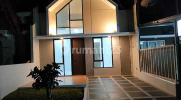 tampak depan rumah shm type scandinavian sentul