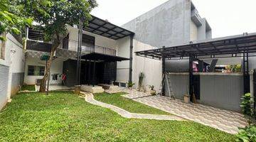 foto lainnya rumah 2 lantai shm front