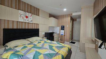 Gambar 5 Apartement Sentul Tower Furnished View Kolam Renang